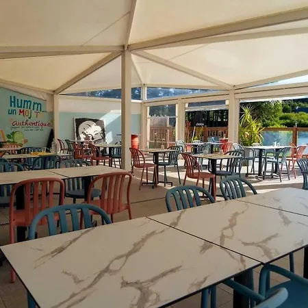 4 Etoiles - Piscine - Eeiaee Kamp alanı La Trinité-sur-Mer